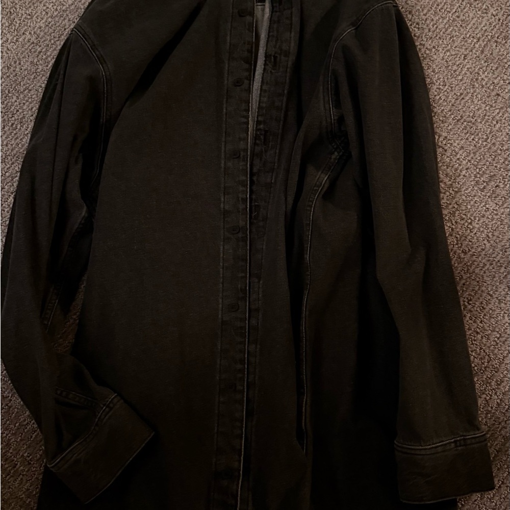 black essentials denim jacket size m